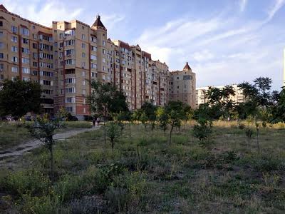 квартира за адресою Сахарова вул., 30