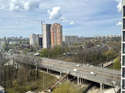 квартира по адресу Любомира Гузара просп. (Космонавта Комарова), 9б