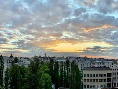квартира за адресою Шовковична вул., 22