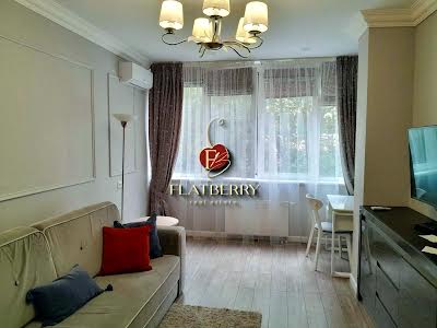 квартира за адресою Освіти вул., 16а