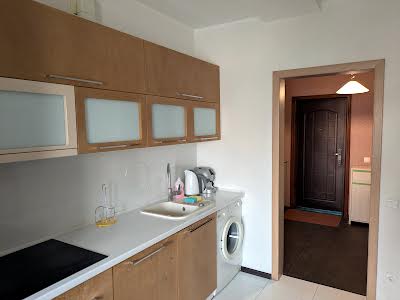 квартира за адресою Драгоманова вул., 1-Б