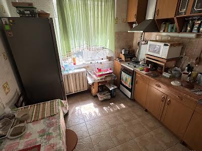 квартира за адресою Європейська вул. (Жовтнева), 31