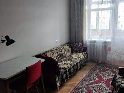 квартира за адресою Мазепи вул., 12