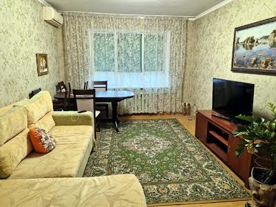 квартира за адресою Осіння вул., 9-А