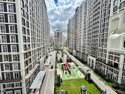 квартира за адресою Михайла Максимовича вул. (Онуфрія Трутенка), 24-Б