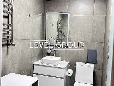 квартира за адресою Теплична вул., 38