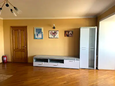 квартира за адресою Володимира Івасюка просп. (Героїв Сталінграду), 18б
