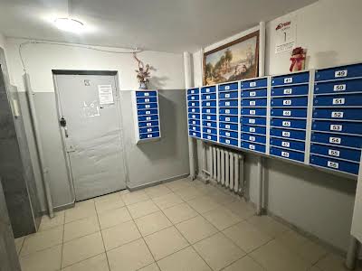 квартира за адресою Володимира Івасюка просп. (Героїв Сталінграду), 18-Б