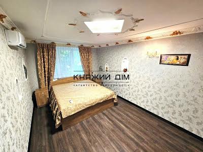 квартира за адресою Миколи Міхновського бульв. (Дружби Народів), 10-А