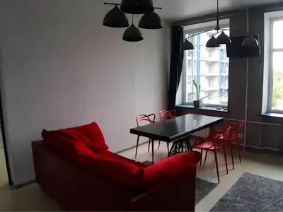 квартира за адресою вул Джона Маккейна, 9