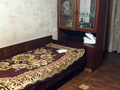 квартира за адресою Празька вул., 25/2