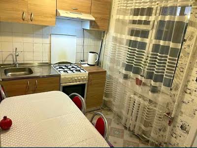 квартира за адресою Павла Тичини просп., 3
