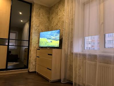 квартира за адресою Богдана Хмельницького вул., 5-В