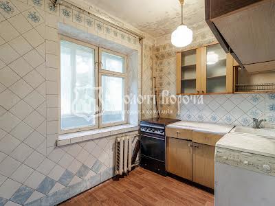 квартира за адресою Ореста Левицького вул. (Академіка Курчатова), 8
