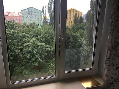 квартира за адресою Каунаська вул., 4