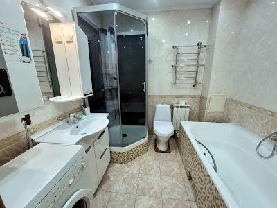 квартира за адресою Леся Курбаса просп., 5в