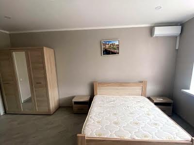 квартира по адресу Олены Пчилки ул., 2