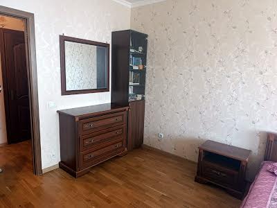 кімната за адресою Костянтина Данкевича, 14
