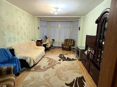 квартира за адресою Верховинна вул., 91