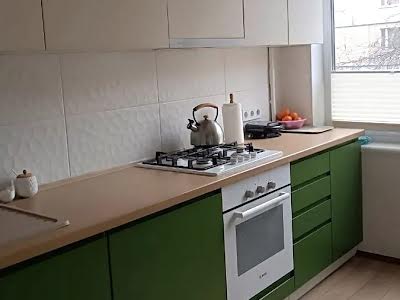 квартира за адресою Наукова вул., 10