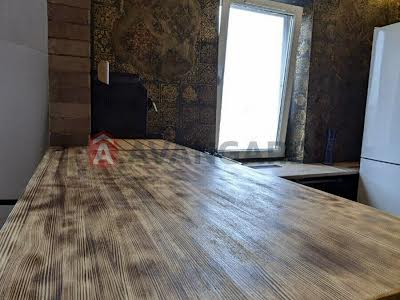 квартира за адресою Металургів просп., 76а