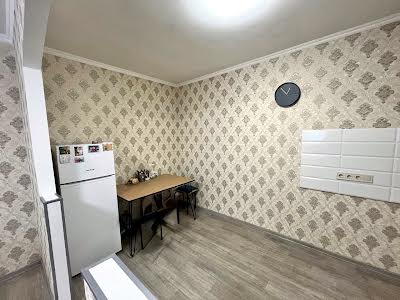 квартира за адресою Осіння вул., 4