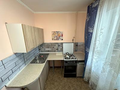 квартира по адресу Червоной Калины просп. (Владимира Маяковского), 32г