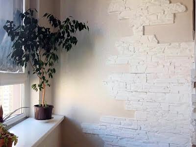 квартира за адресою Анни Ахматової вул., 34