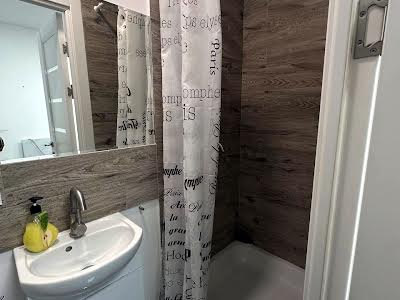 комерційна за адресою Зелена вул., 269Н