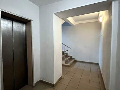 квартира за адресою Ливарна вул., 17