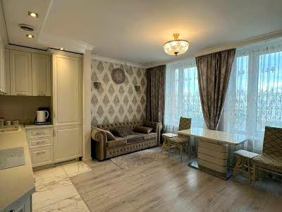 квартира за адресою Дніпровська набережна вул., 18-А