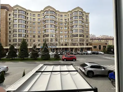 квартира по адресу Академика Амосова ул., 1/34