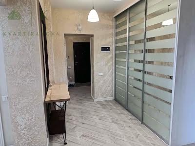 квартира по адресу Варшавская ул., 136Б