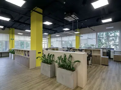 комерційна за адресою Борщагівська вул., 154
