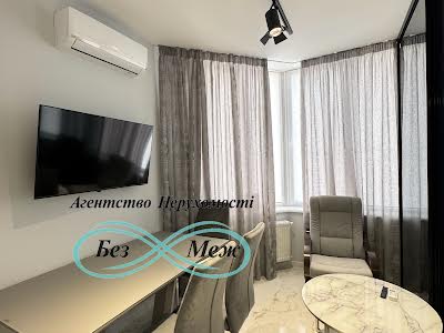 квартира за адресою Боголюбова вул., 44
