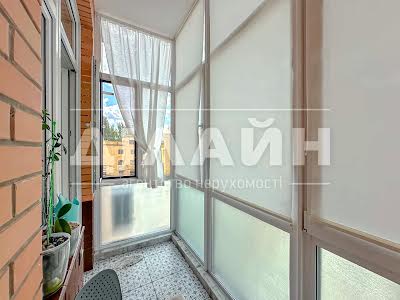 квартира за адресою Металургів просп., 8-А