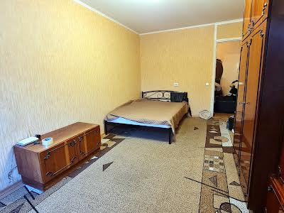 квартира за адресою Голосіївський просп. (40-річчя Жовтня), 15-Б
