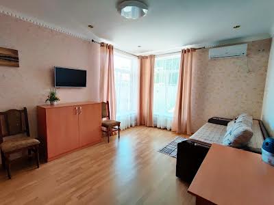 квартира за адресою Євгена Чикаленка вул., 43к