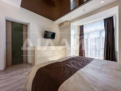 квартира за адресою Центральний бульв., 24