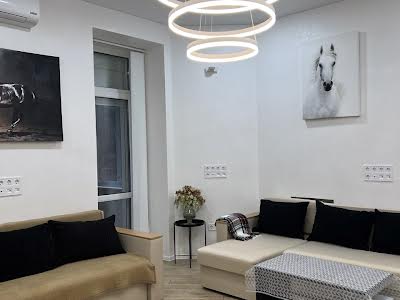 квартира за адресою Мала Житомирська вул., 5