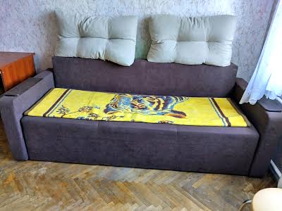 кімната за адресою Новоукраїнська вул., 5