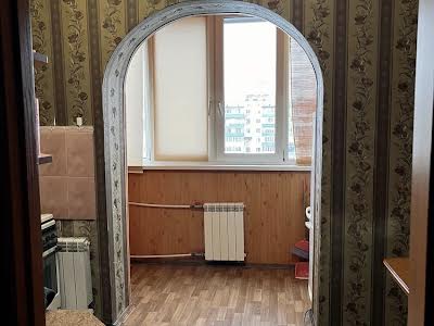 квартира по адресу Червоной Калины просп. (Владимира Маяковского), 32-В
