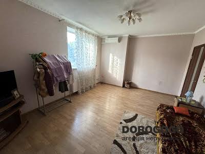 дом по адресу Ватутіна