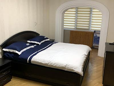 квартира за адресою Митрополита Василя Липківського вул. (Урицького), 11