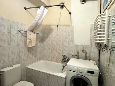 квартира за адресою Остапа Луцького вул., 20