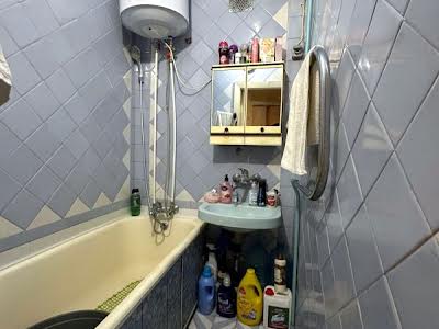 квартира по адресу Инглези ул. (25-ї Чапаєвської Дивізії), 3