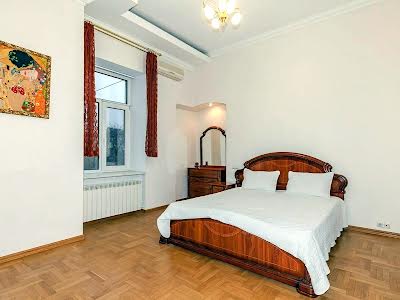 квартира за адресою Саксаганського вул., 58