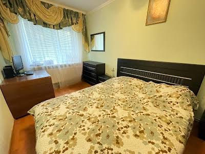 квартира по адресу Патріарха Любомира Гузара ул., 13