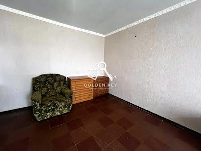 квартира за адресою Кропивницького вул., 103