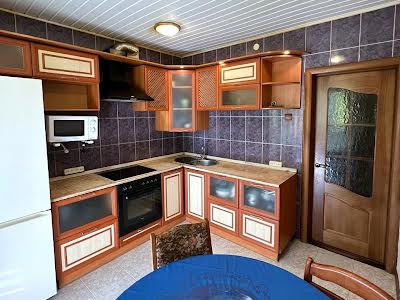 квартира за адресою Зоряний бульв., 1